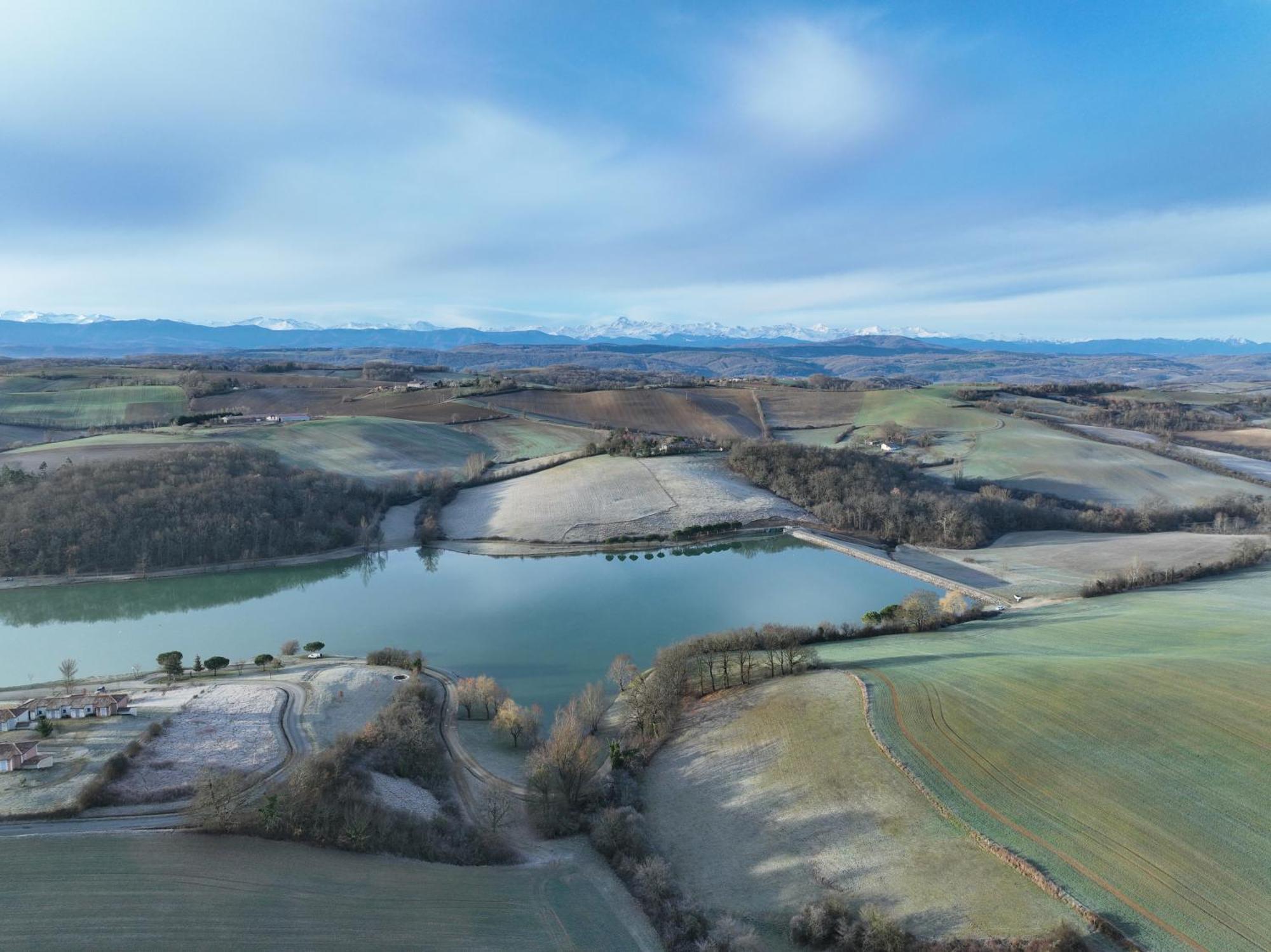 Maison Spacieuse Face Aux Pyrenees Carla-Bayle Bagian luar foto