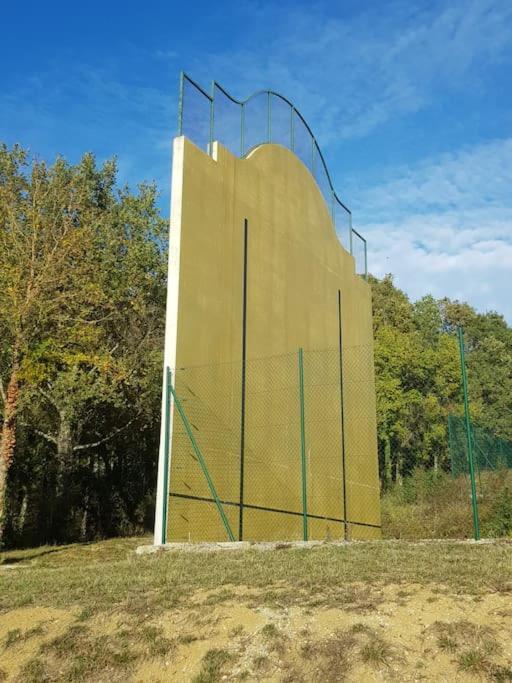Maison Spacieuse Face Aux Pyrenees Carla-Bayle Bagian luar foto